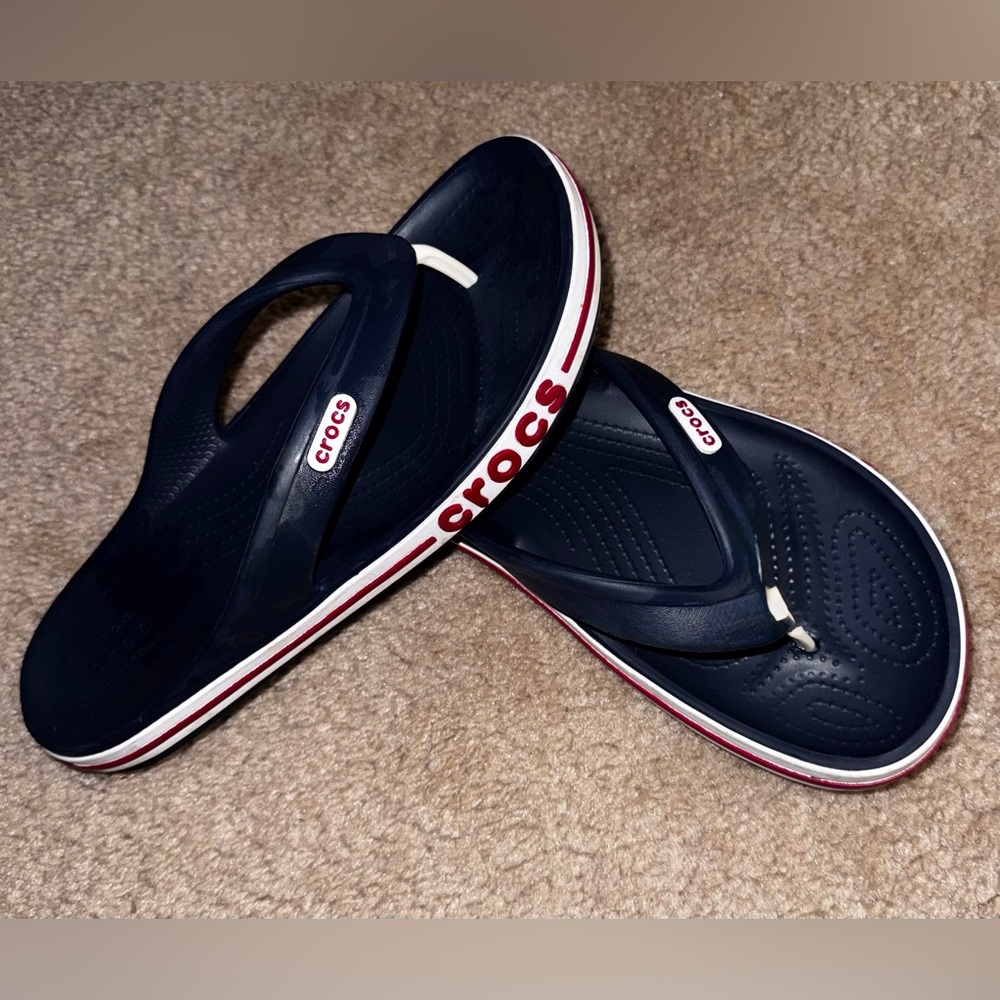 CROCS Navy and Red Sandals Men 6 Woman 8
